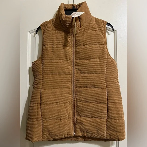 NWT Entro Women’s Tan Brown Faux Corduroy Quilted Vest Medium Zip Up Pockets - Picture 2 of 6